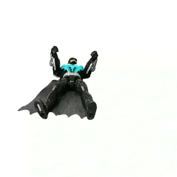 DC Comics 4” Batman Figure from Batman vs. Mr. Freeze Set - Picture 6 of 6